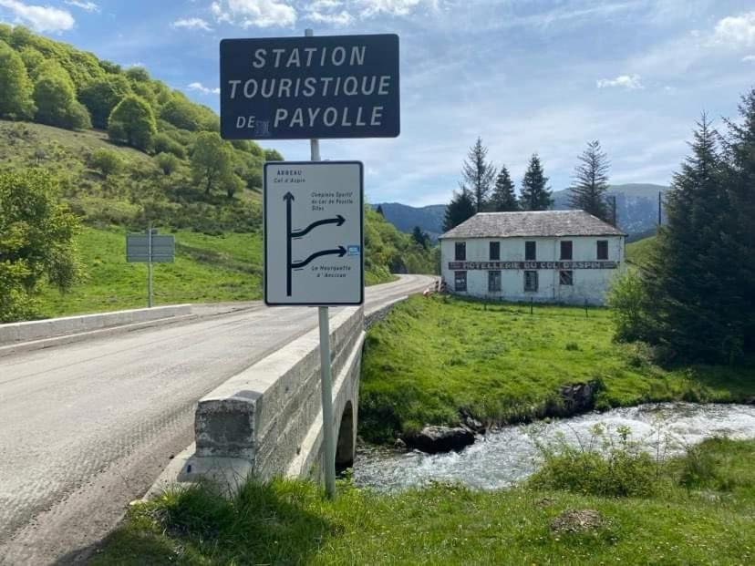 Gite Du Montagnol A Payolle Сент-Мари-де-Кампан Экстерьер фото